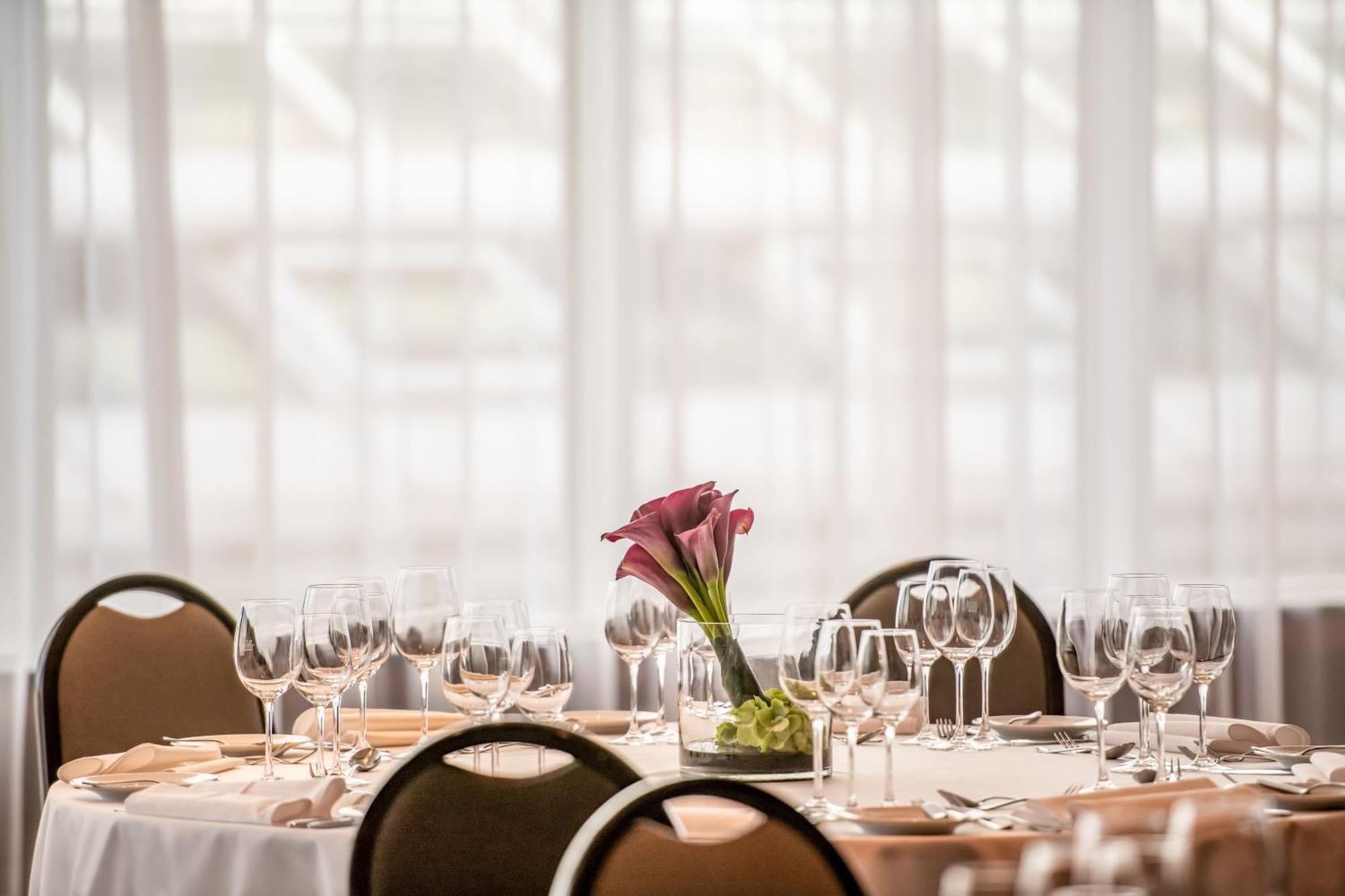 فندق ذا ويستن جراند ميونيخ المظهر الخارجي الصورة The ballroom at the hotel